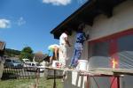 2015 07 16 Fassade FF Haus+ Stuehle streichen 13